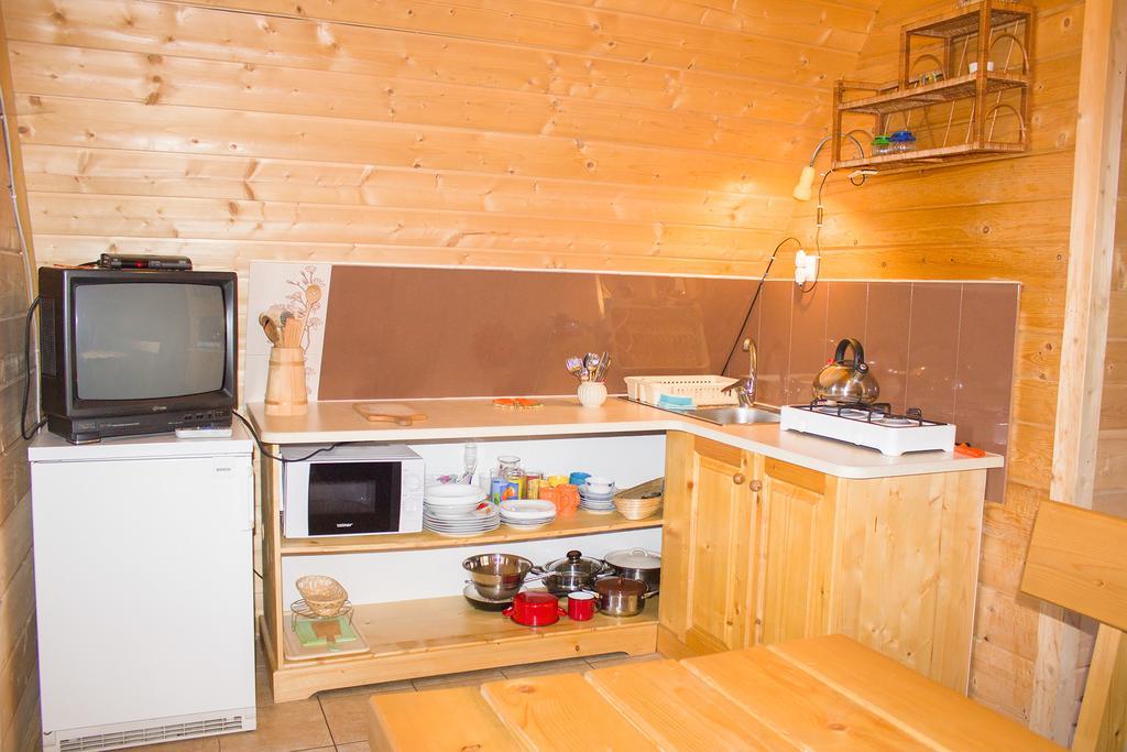 Hacjenda - Apartamenty I Pokoje Goscinne Czarna Góra Eksteriør bilde